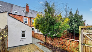 Photo 17- click for photo gallery